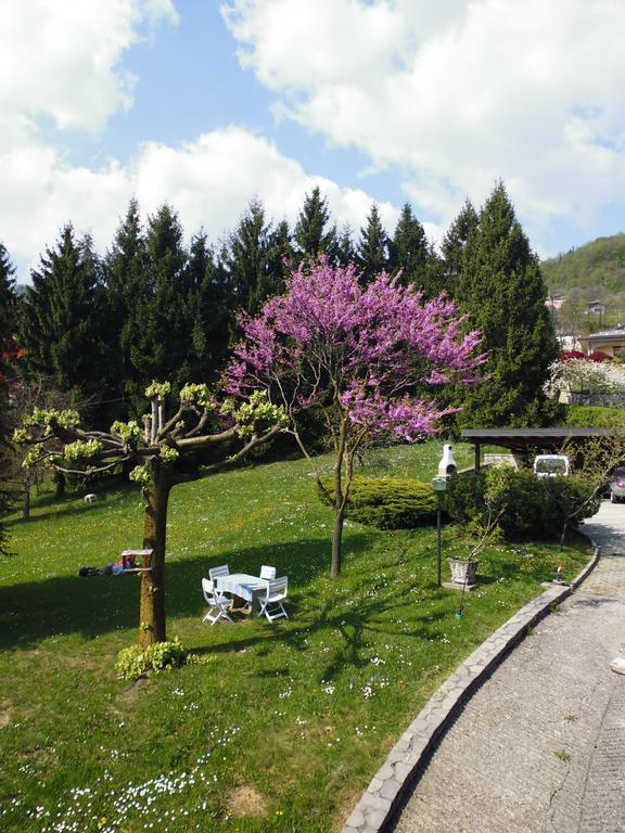 B&B I Baloss Berbenno Exteriör bild